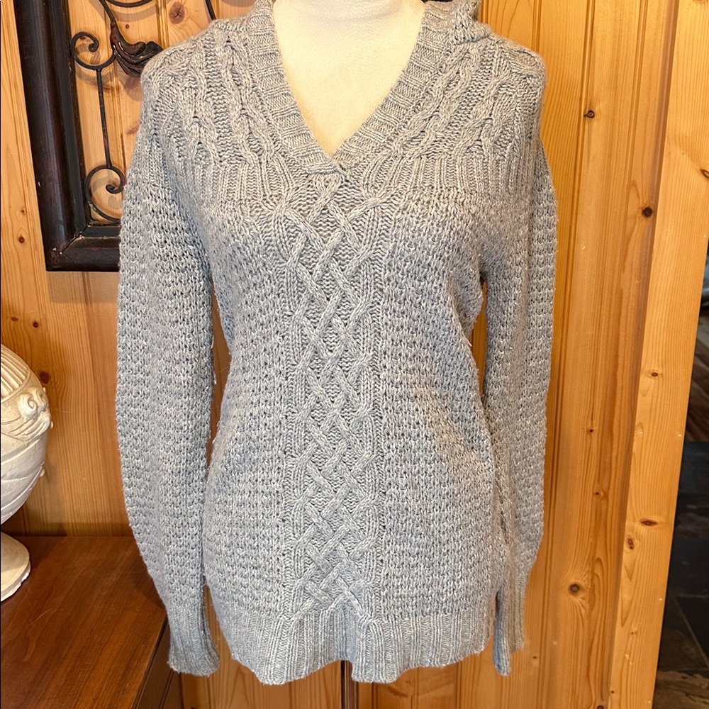 Pendleton V-Neck Gray Sweater